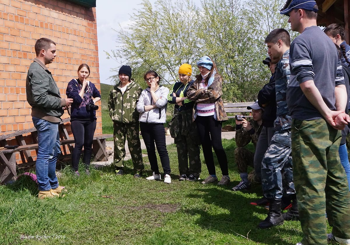 Оренбургский заповедник, участок "Буртинская степь", 2016. Лекция перед студентами. Оренбургский заповедник, участок "Буртинская степь", 2016. Лекция перед студентами.