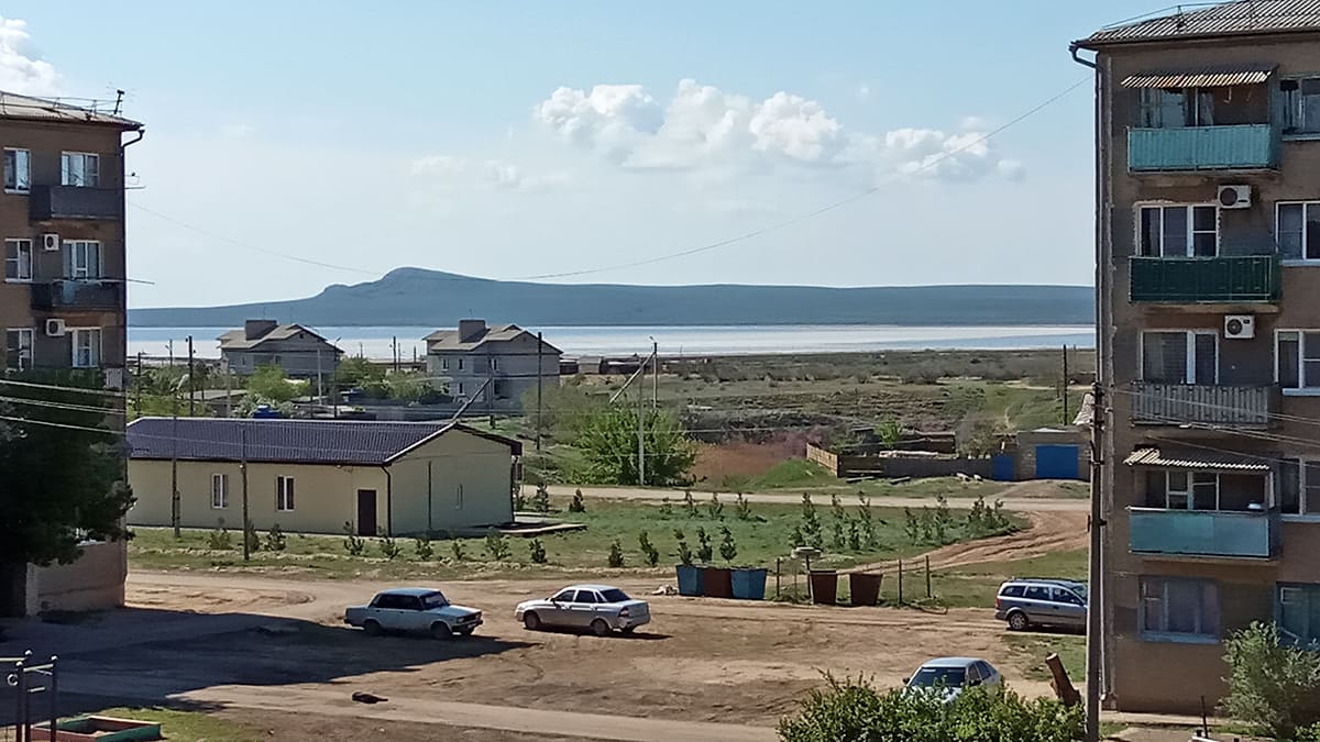 Вид на гору Большое Богдо из поселка Нижний Баскунчак Вид на гору Большое Богдо из поселка Нижний Баскунчак